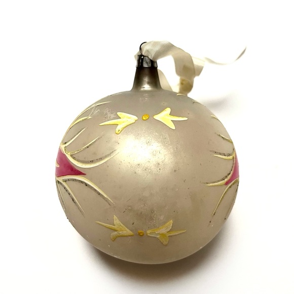 Vintage Jumbo Ornament 4” - Picture 3 of 5